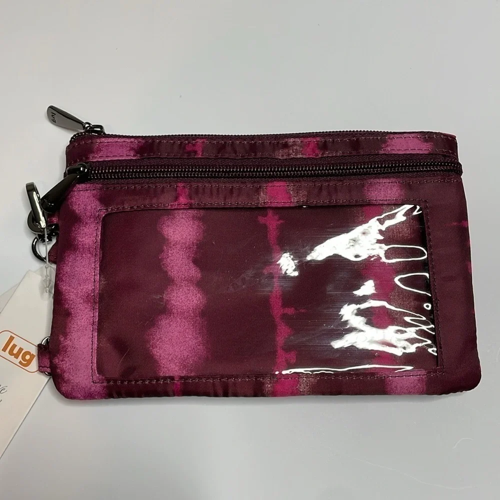 LUG | Peekaboo Printed Wristlet NWT